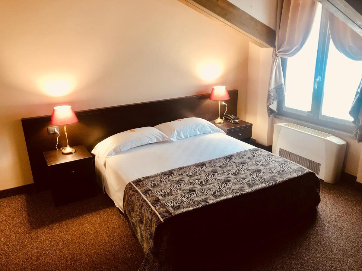 Hotel Malpensa Inn Aereoporto Tornavento  外观 照片