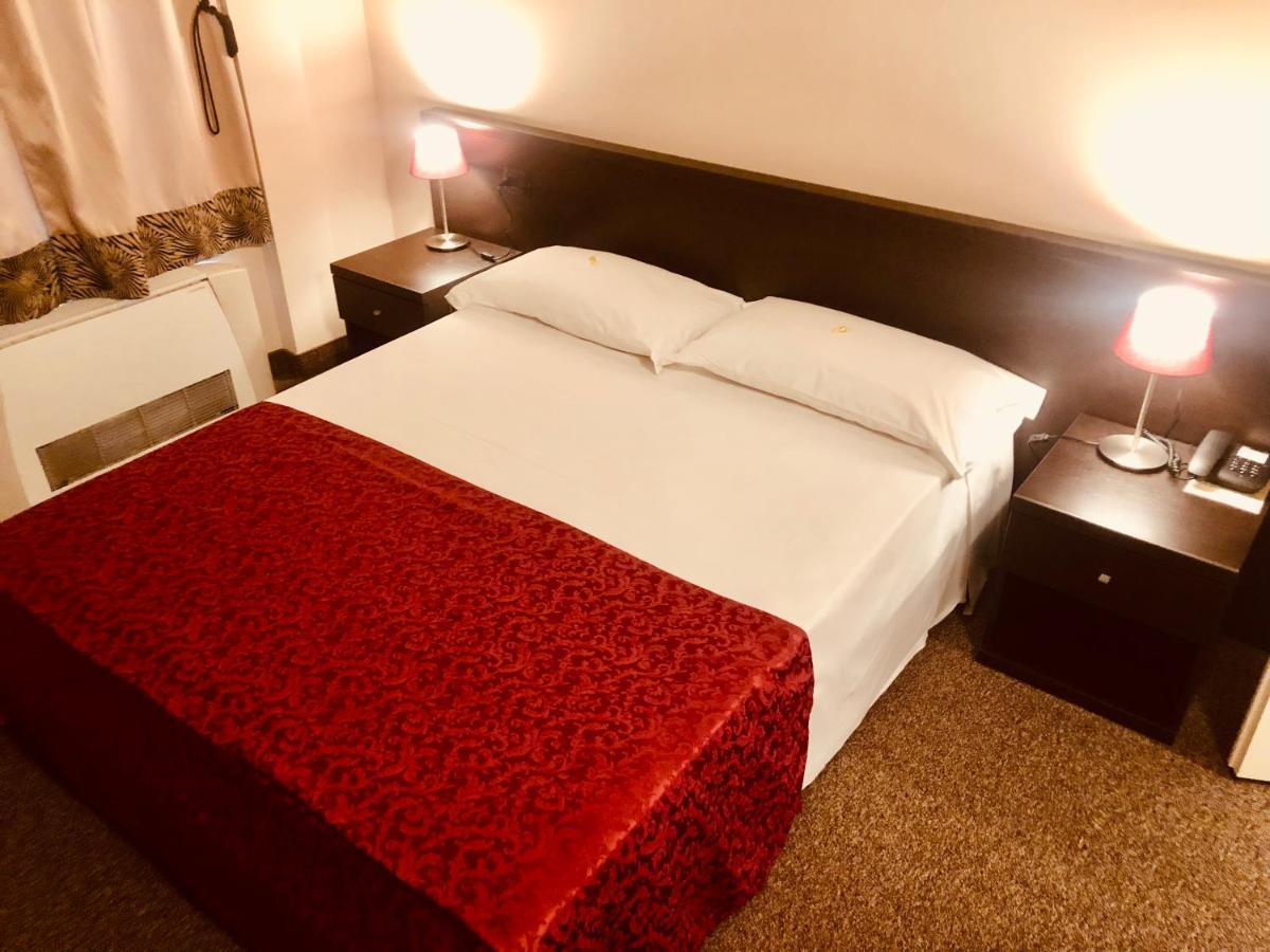 Hotel Malpensa Inn Aereoporto Tornavento  外观 照片