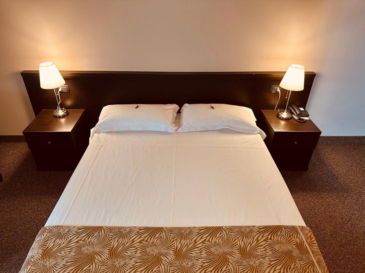 Hotel Malpensa Inn Aereoporto Tornavento  外观 照片
