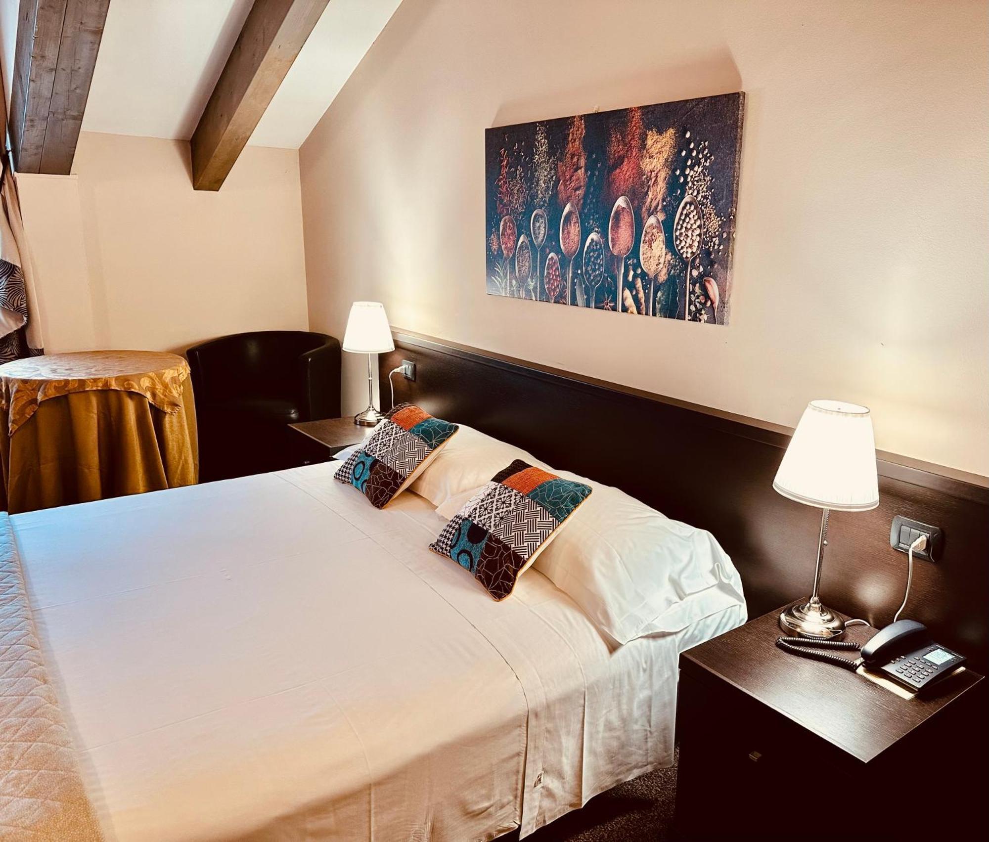 Hotel Malpensa Inn Aereoporto Tornavento  外观 照片