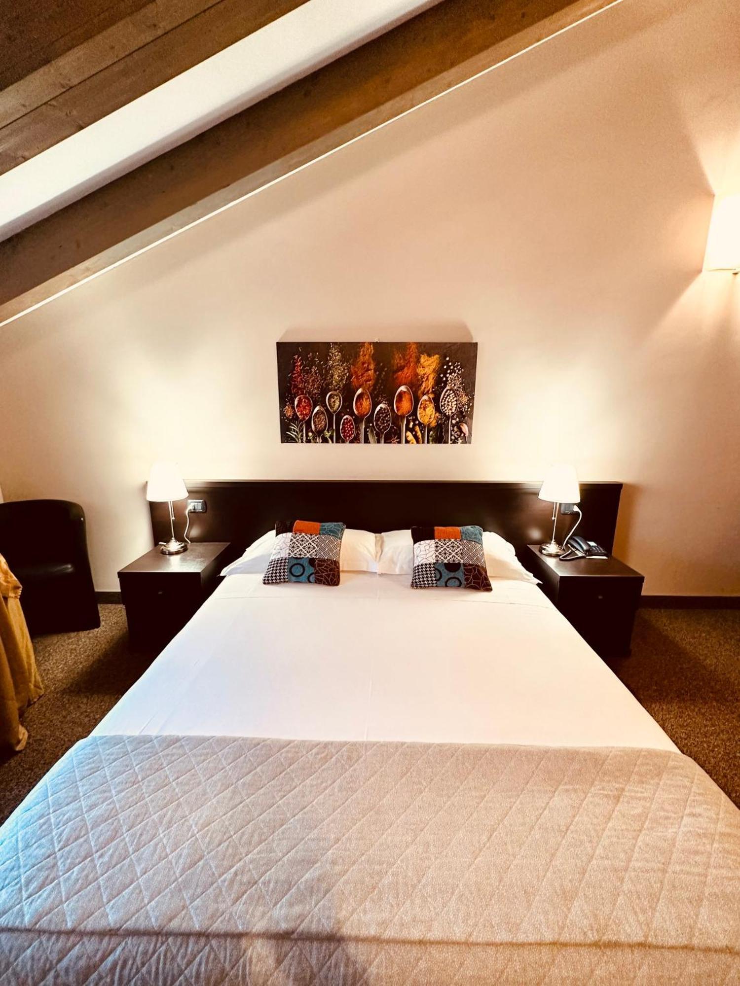 Hotel Malpensa Inn Aereoporto Tornavento  外观 照片